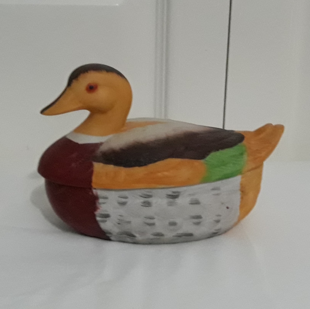 🤩 VINTAGE BEAUTIFUL DUCK ORNAMENT
